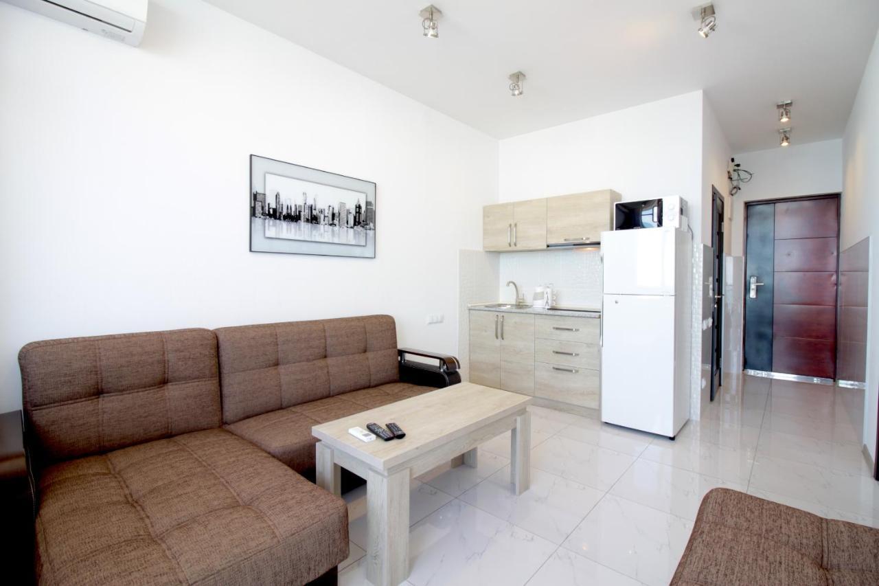 באטומי Apartments Inasaredze מראה חיצוני תמונה