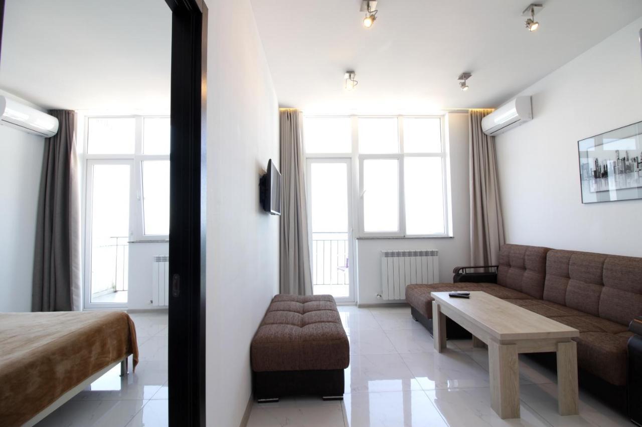 באטומי Apartments Inasaredze מראה חיצוני תמונה